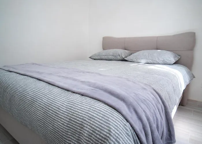 Max Suite